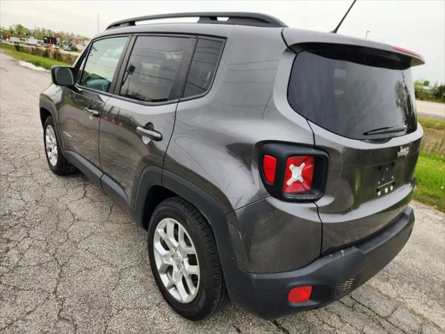 2017 Jeep Renegade Latitude FWD