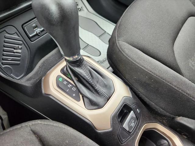 2017 Jeep Renegade Latitude FWD