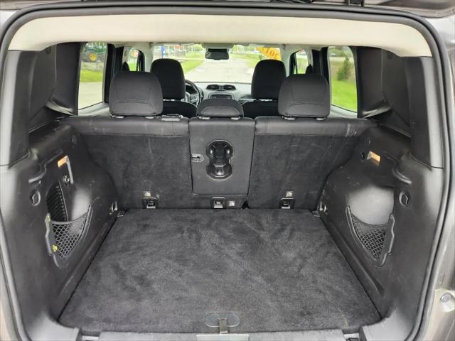 2017 Jeep Renegade Latitude FWD