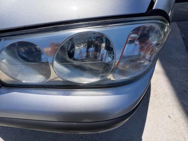 2005 Chevrolet Impala Base