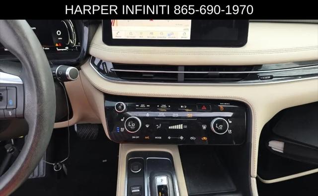 2023 INFINITI QX60 LUXE