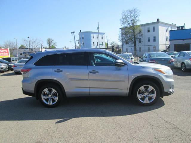 2015 Toyota Highlander Limited Platinum V6