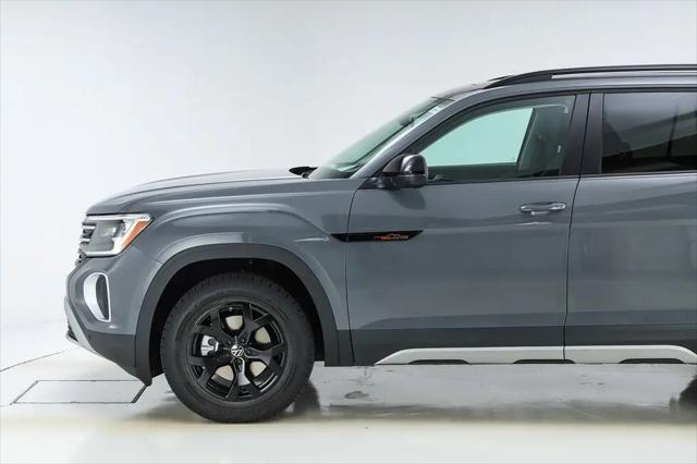 2026 Volkswagen Atlas Peak Edition