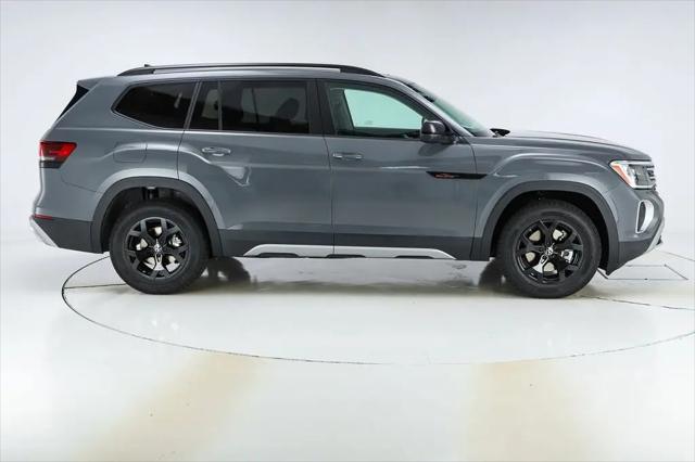 2026 Volkswagen Atlas Peak Edition