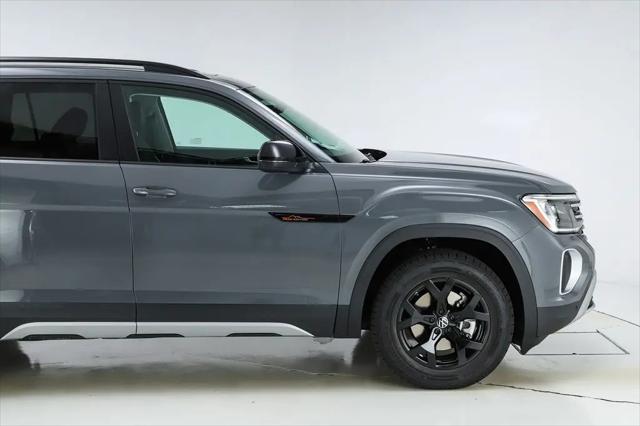 2026 Volkswagen Atlas Peak Edition