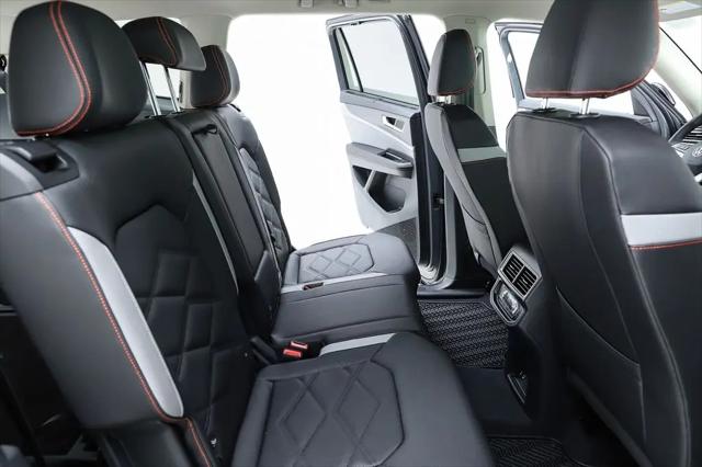 2026 Volkswagen Atlas Peak Edition