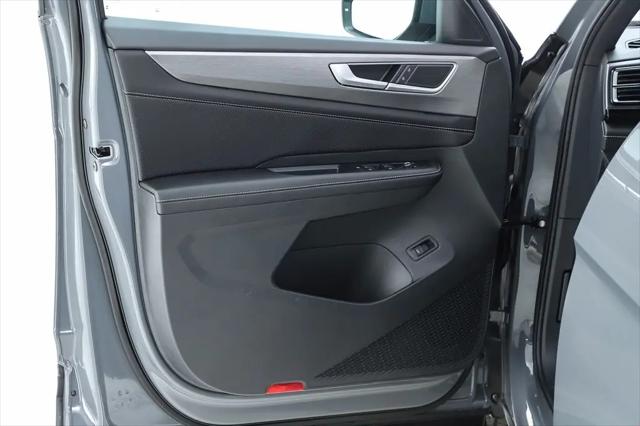 2026 Volkswagen Atlas Cross Sport SE with Technology