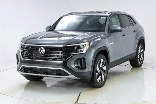 2026 Volkswagen Atlas Cross Sport SE with Technology