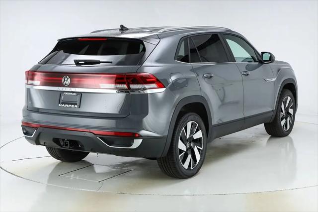2026 Volkswagen Atlas Cross Sport SE with Technology
