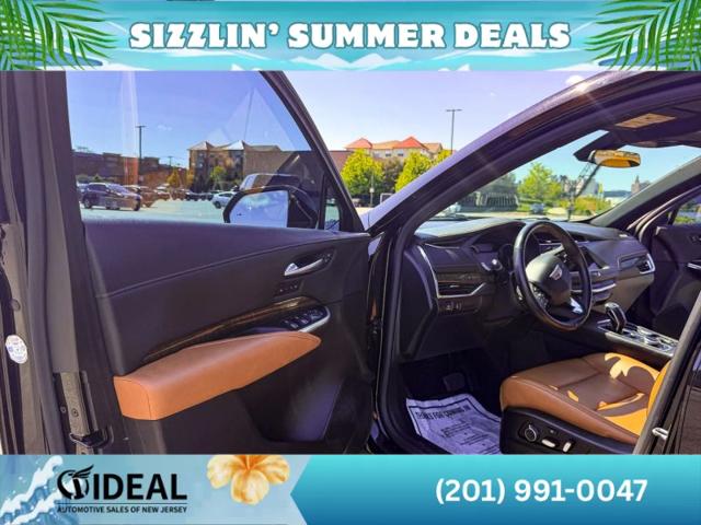 2019 Cadillac XT4 Premium Luxury