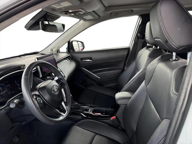 2024 Toyota Corolla Cross XLE