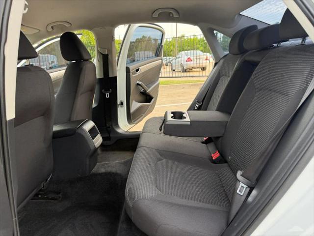 2017 Volkswagen Passat 1.8T S