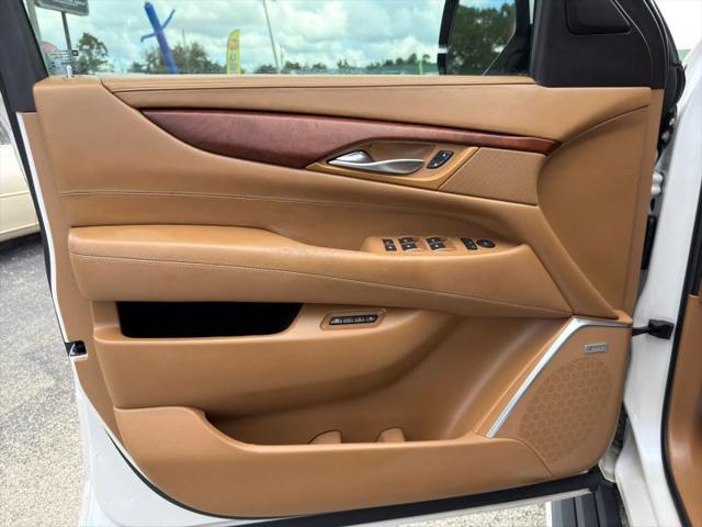 2016 Cadillac Escalade Platinum