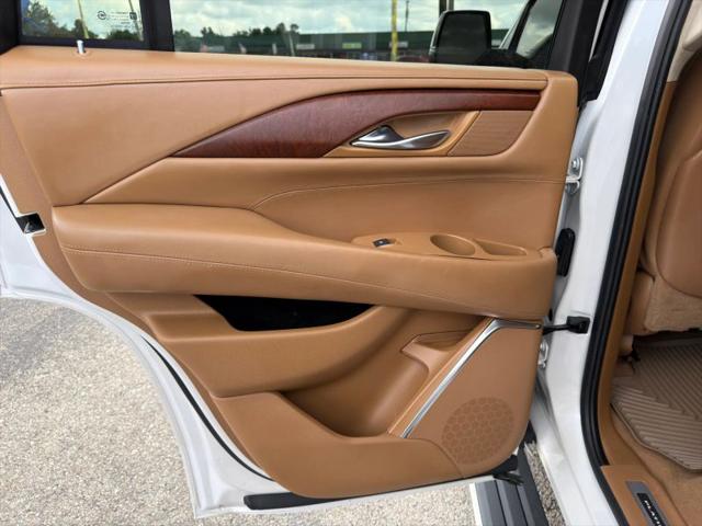 2016 Cadillac Escalade Platinum