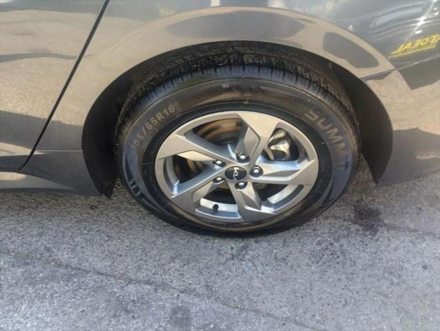 2023 Kia K5 LXS