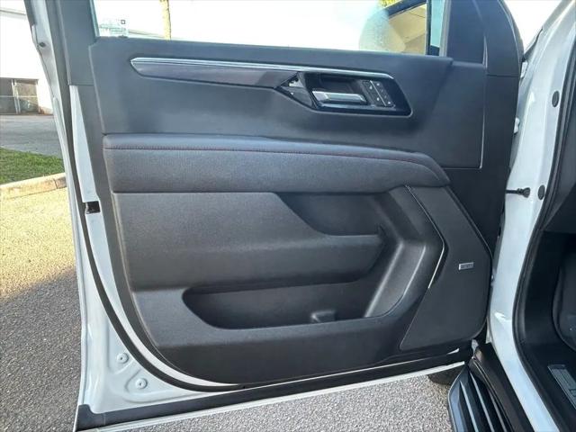 2026 Chevrolet Tahoe 4WD RST