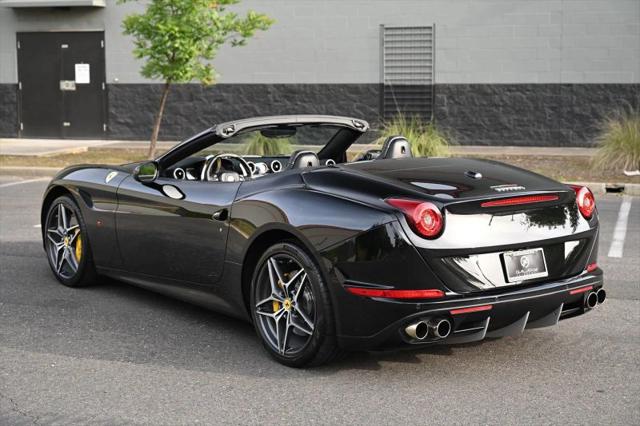 2016 Ferrari California T
