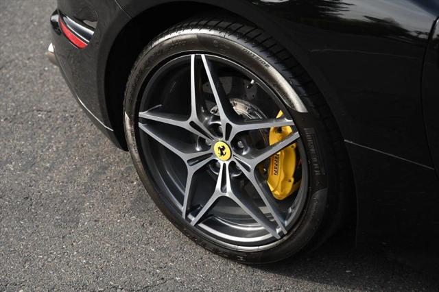 2016 Ferrari California T