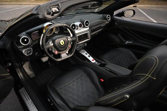 2016 Ferrari California T