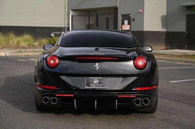 2016 Ferrari California T