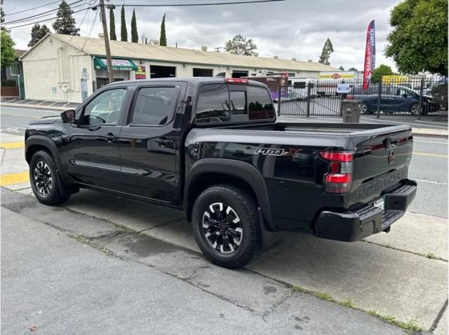2022 Nissan Frontier Crew Cab PRO-X 4x2