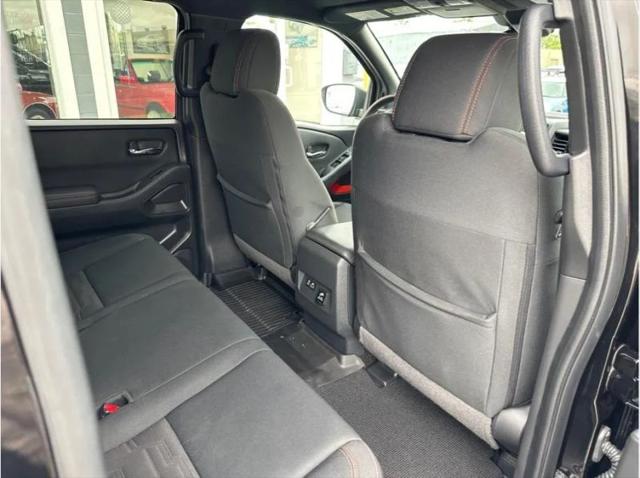 2022 Nissan Frontier Crew Cab PRO-X 4x2