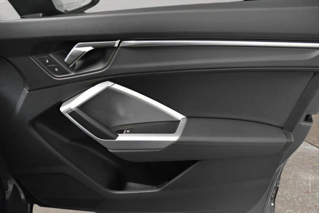 2020 Audi Q3 Premium 45 TFSI quattro Tiptronic
