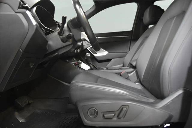 2020 Audi Q3 Premium 45 TFSI quattro Tiptronic