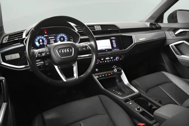 2020 Audi Q3 Premium 45 TFSI quattro Tiptronic