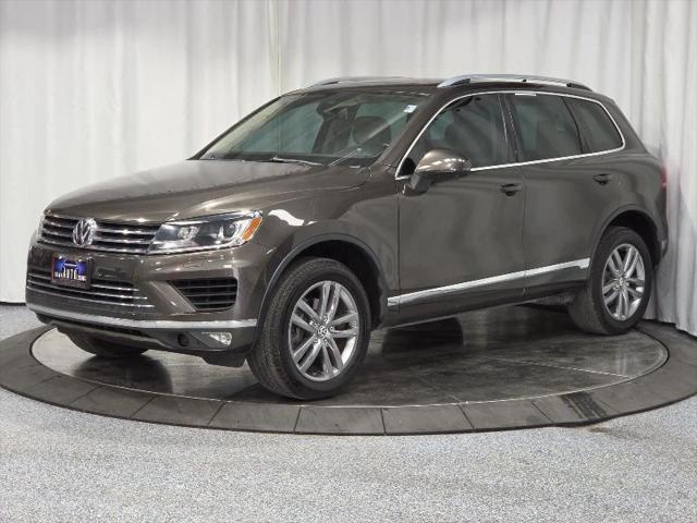 2016 Volkswagen Touareg VR6 Lux