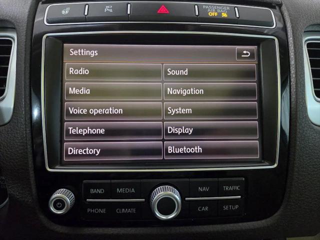 2016 Volkswagen Touareg VR6 Lux
