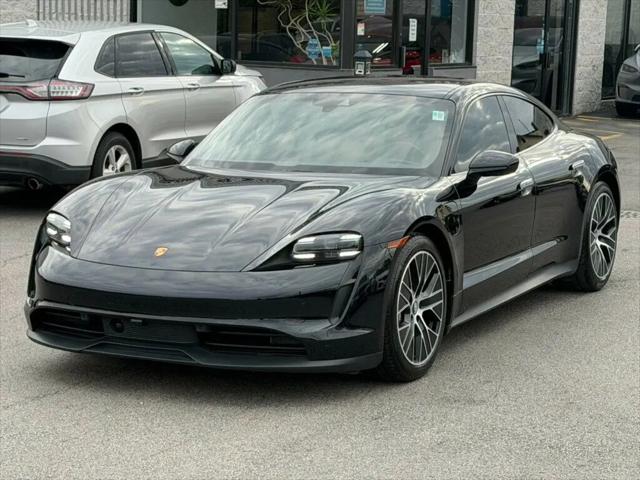 2022 Porsche Taycan Taycan
