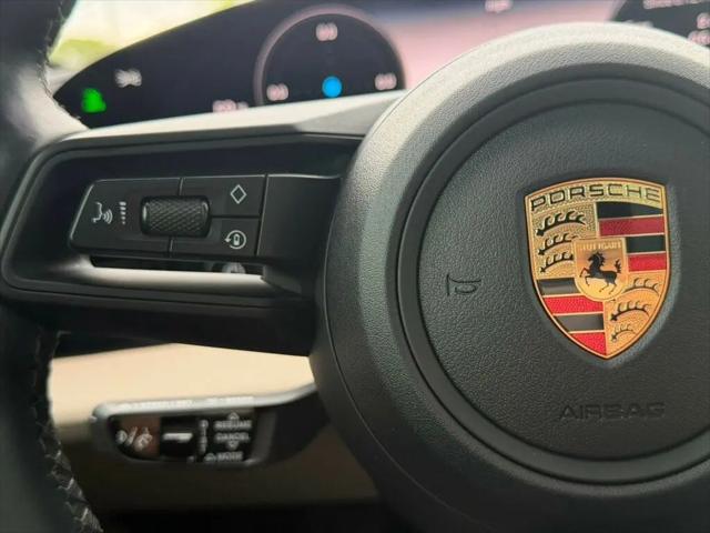 2022 Porsche Taycan Taycan