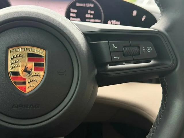 2022 Porsche Taycan Taycan