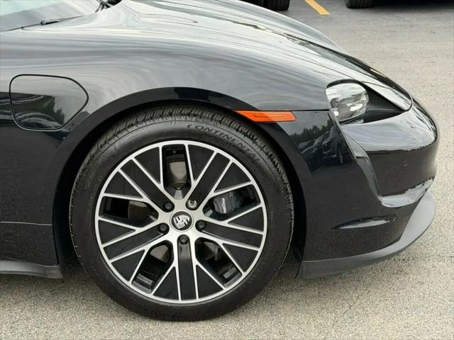 2022 Porsche Taycan Taycan