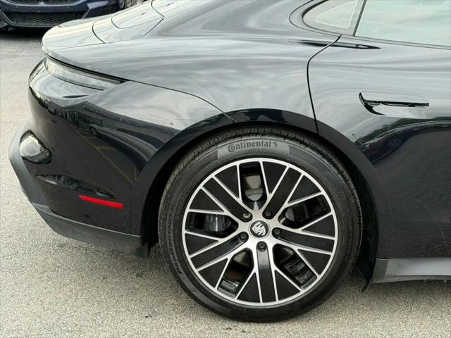 2022 Porsche Taycan Taycan