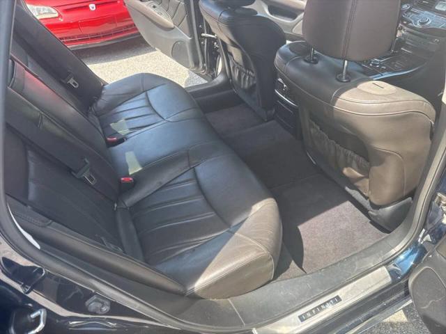 2016 INFINITI Q70L 3.7X