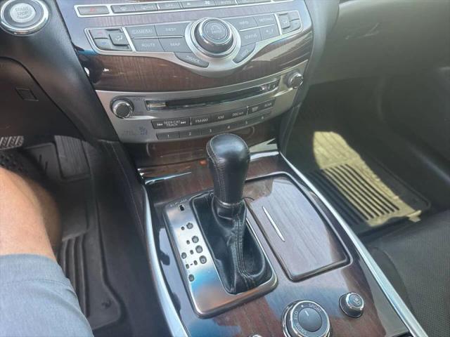 2016 INFINITI Q70L 3.7X