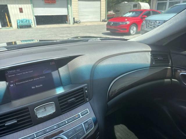 2016 INFINITI Q70L 3.7X