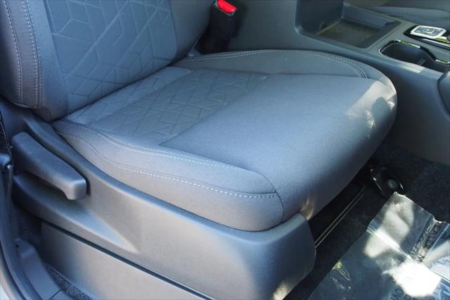 2026 Nissan Frontier Crew Cab Long Bed SV 4x4