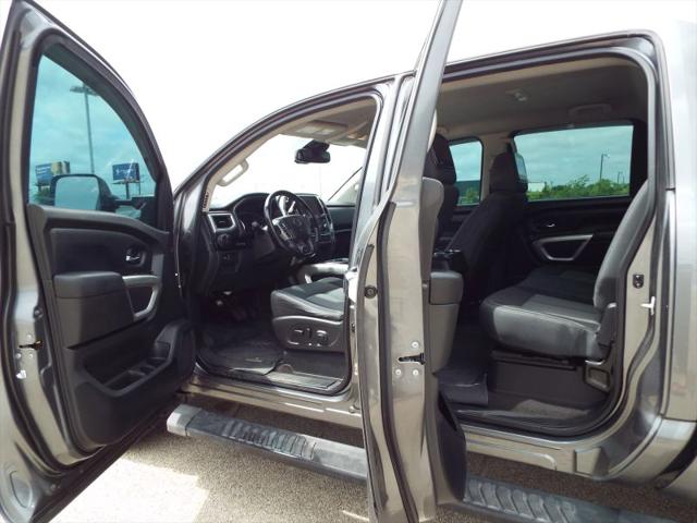 2021 Nissan Titan Crew Cab SV 4x4