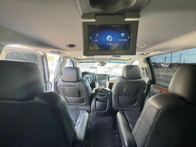 2018 Cadillac Escalade ESV Premium Luxury