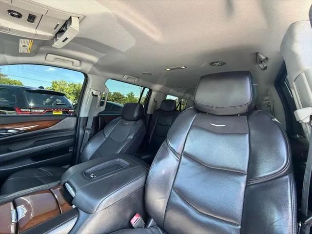 2018 Cadillac Escalade ESV Standard