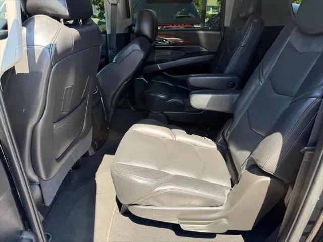2018 Cadillac Escalade ESV Standard