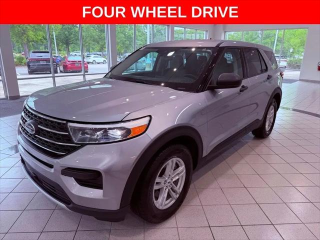 2022 Ford Explorer Base