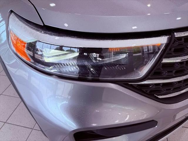 2022 Ford Explorer Base