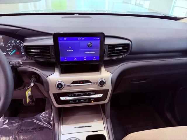 2022 Ford Explorer Base