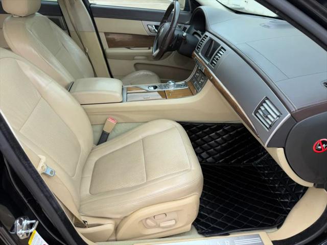 2011 Jaguar XF Supercharged