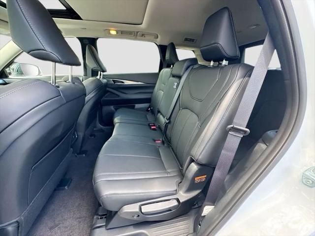 2026 INFINITI QX60 PURE