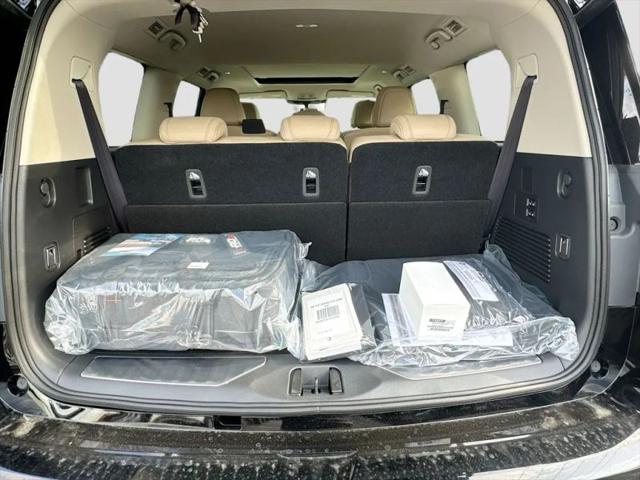 2026 INFINITI QX80 PURE